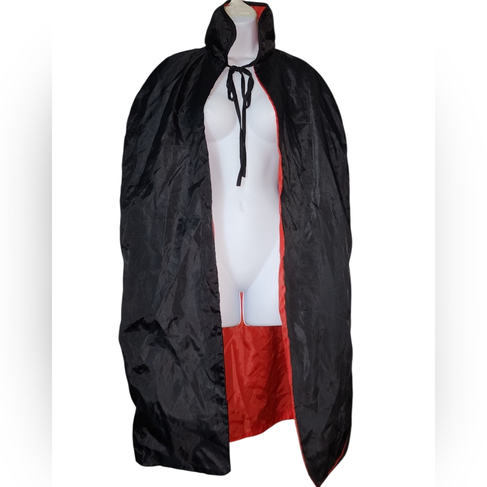 🧛🏿‍♂️Adult OSFM Halloween Vampire Cape🧛‍♀️